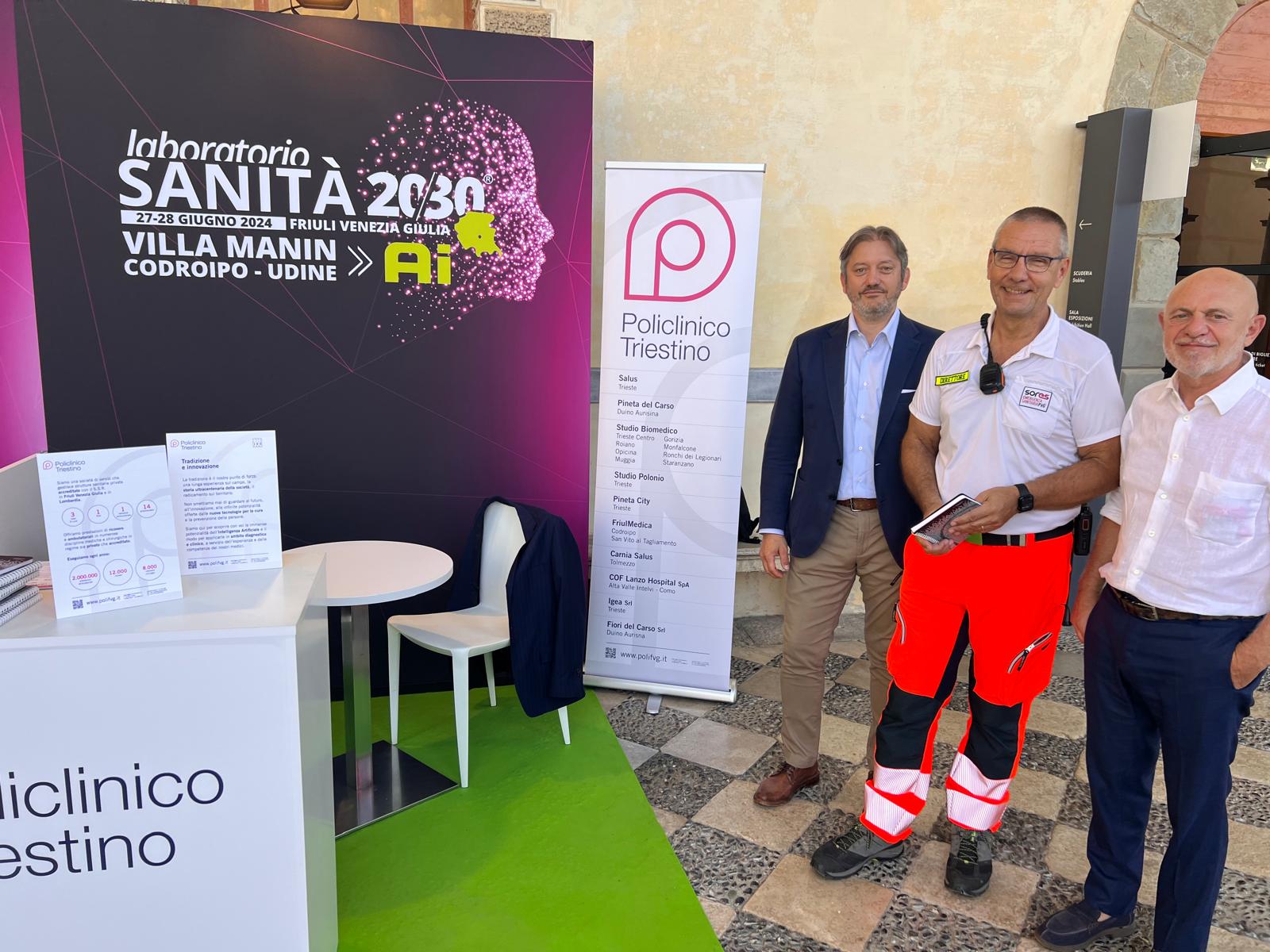 Il dott. Enrico Musso e il dott. Gugliemo Danelon con il dr. Giulio Tillò, direttore della SORES FVG