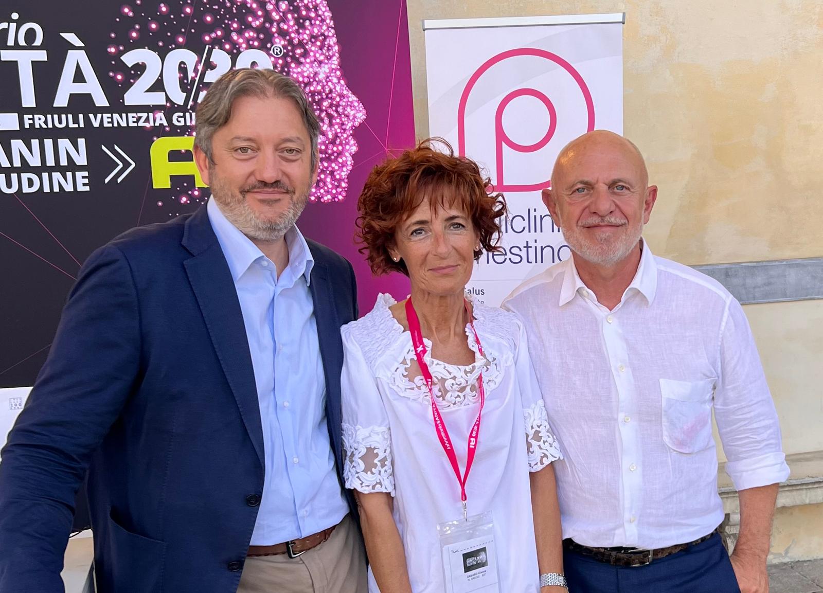 Il dott. Enrico Musso e il dott. Gugliemo Danelon con la dott.ssa Gianna Zamaro, direttrice Direzione centrale salute, politiche sociali e disabilità FVG
